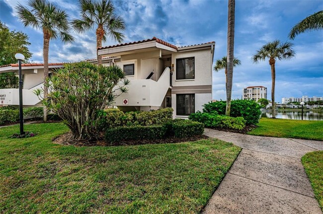 Building Photo - 6281 Bahia Del Mar Blvd S