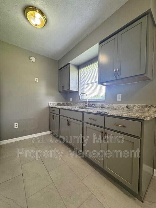 Building Photo - 415 Apopka Hills Cir