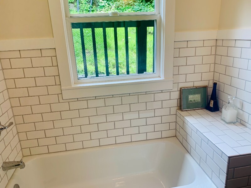 Building Photo - 9750 NW Rosaria Ave