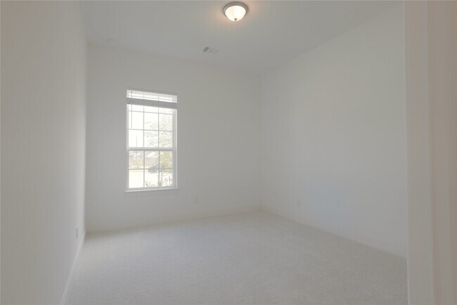 Building Photo - 7707 Lavender Ct