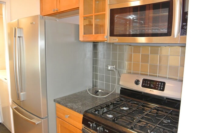 Building Photo - 576 E Windgate Ct