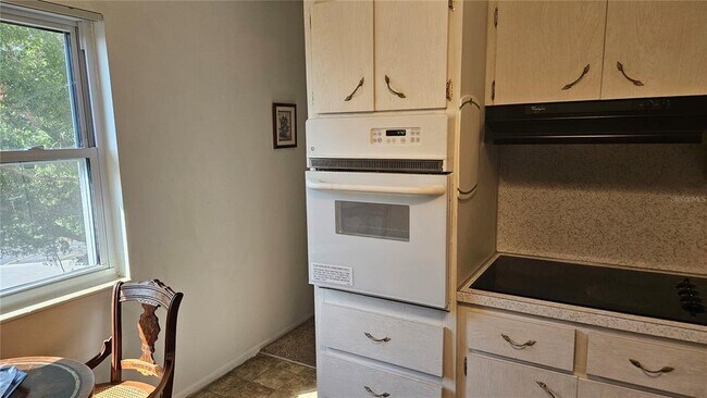 Building Photo - 2457 Ecuadorian Way