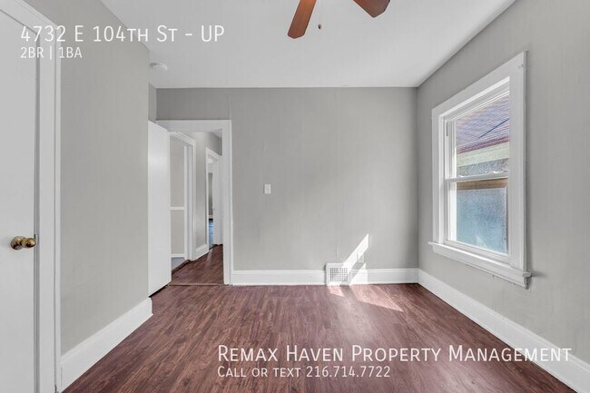 Building Photo - 4732 E 104th St