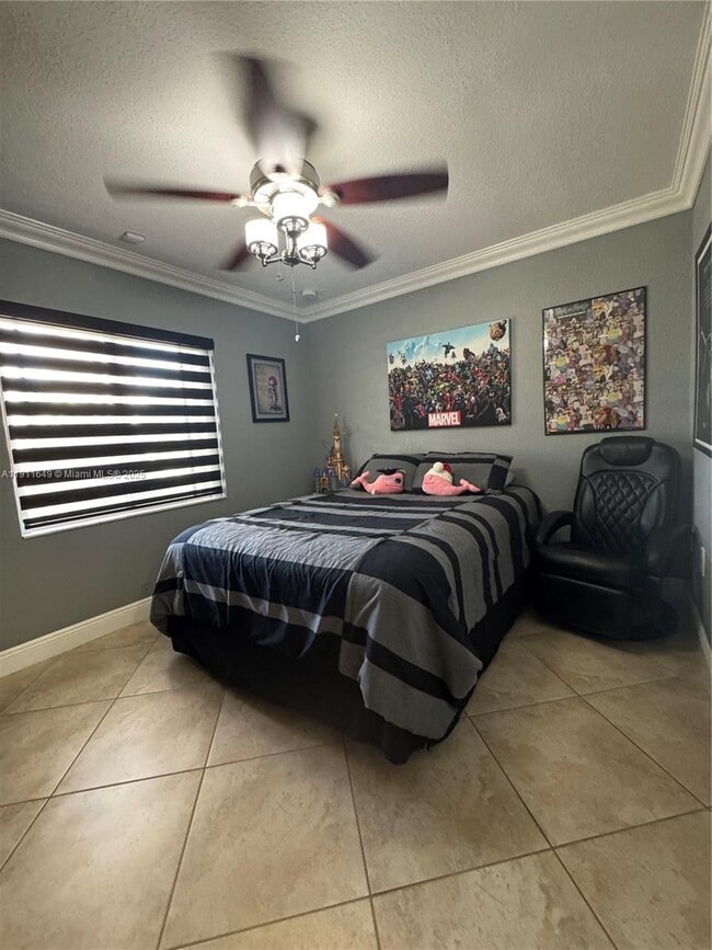 Building Photo - 6905 SW 148th Ct