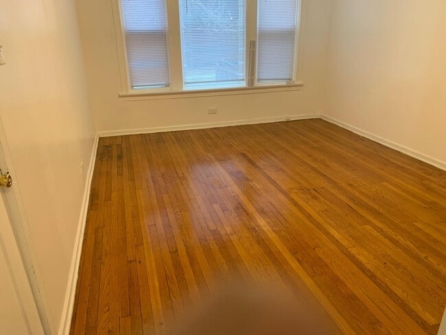 Building Photo - 4841 S Evans Ave