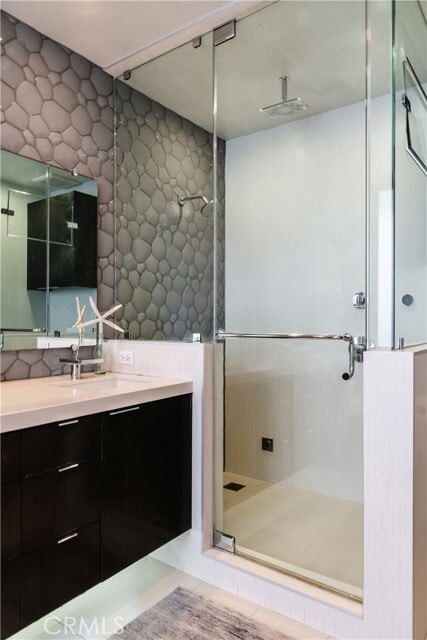 Building Photo - 105 Bayview Dr