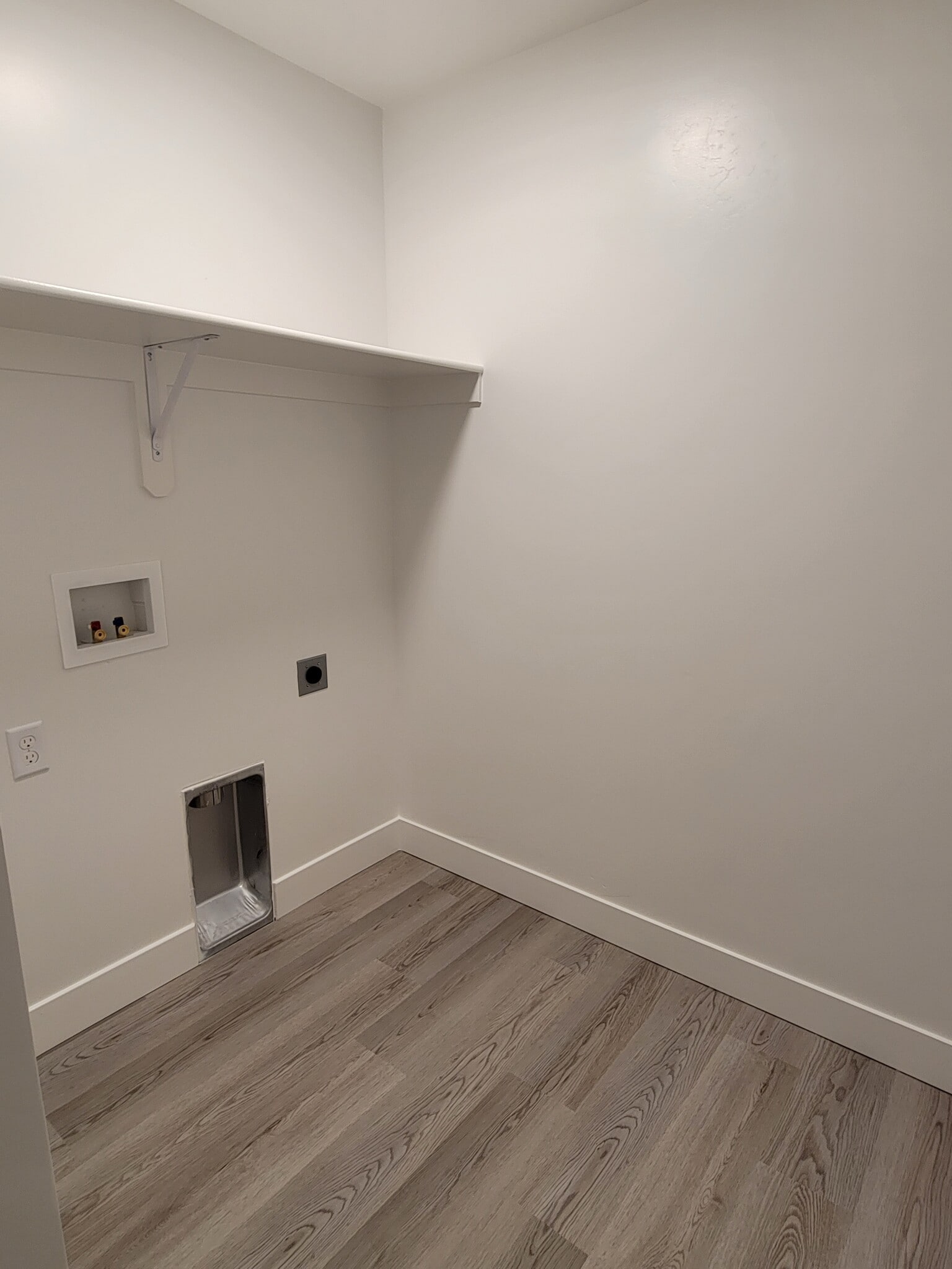 Laundry - 3089 S 350 W