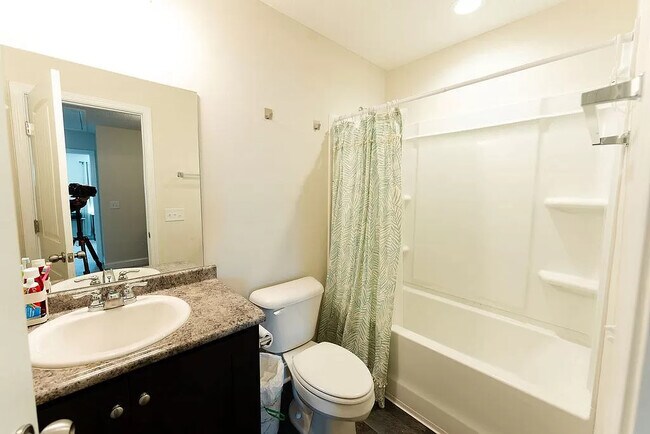 Building Photo - 195 Gambrell Rd