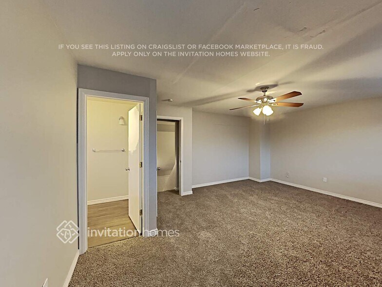 Building Photo - 18274 E Bellewood Dr