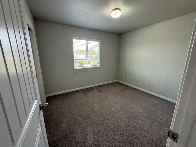 Building Photo - NEAR MEDICAL CENTER  |  GATED COMMUNITY   | 3 BEDROOMS  |  2.5 BATHS