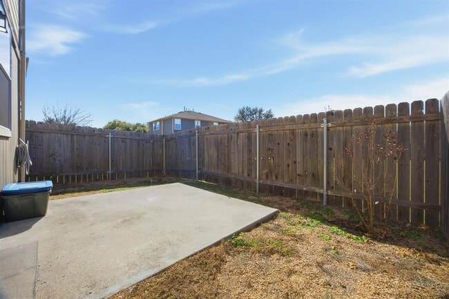 Building Photo - 14408 Charles Dickens Dr