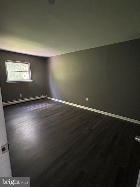 Building Photo - 155 Meadowbrook Ln