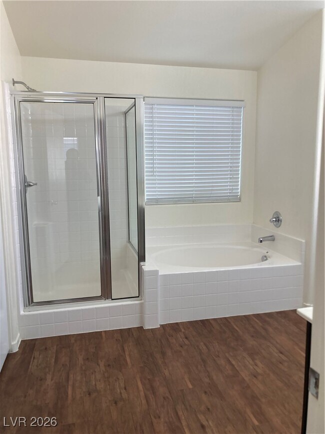 Building Photo - 9532 Knopfler Ln