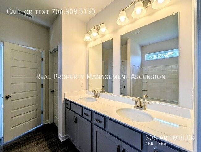 Building Photo - 308 Artimis Dr