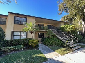 Building Photo - 1290 S Military Trail