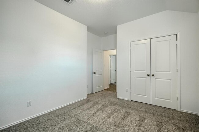 Building Photo - 241 Majestic Cedar Ct