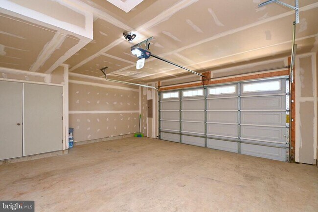 Building Photo - 19294 Forked Creek Terrace