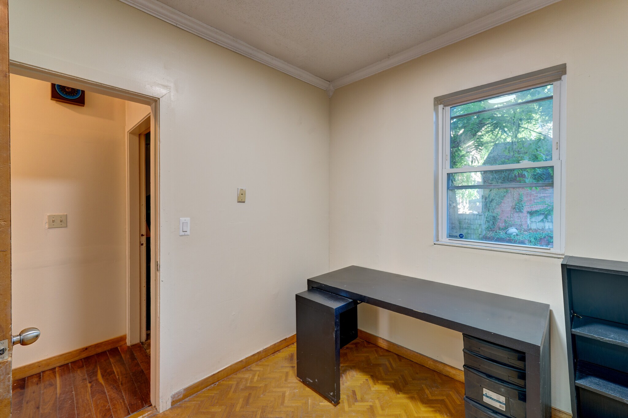 Building Photo - 26 Lynwood Pl