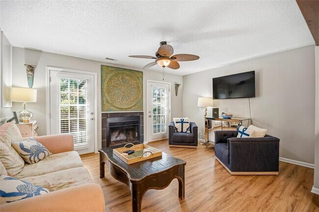 Building Photo - 1000 Sea Island Rd
