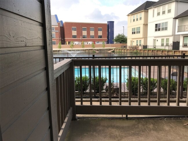 Building Photo - 2023 Gentryside Dr