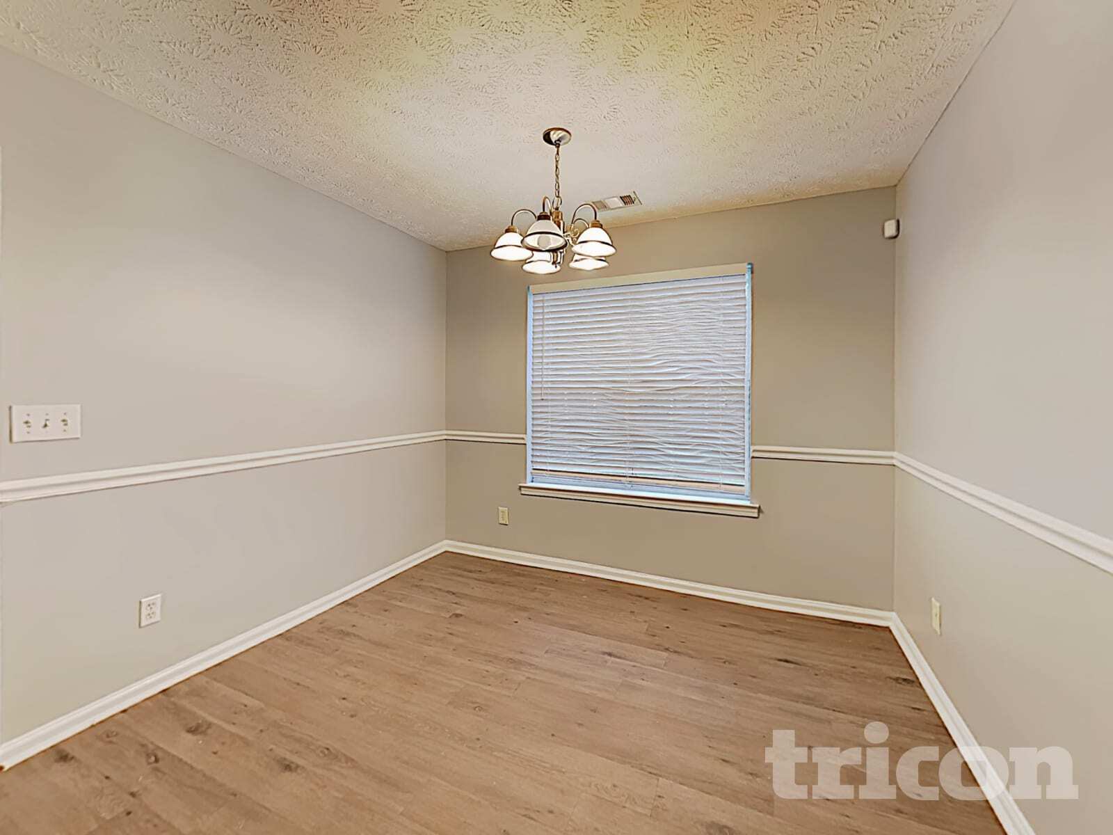 Building Photo - 169 Floresta Dr