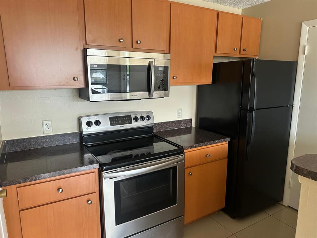 Building Photo - 4481 W McNab Rd