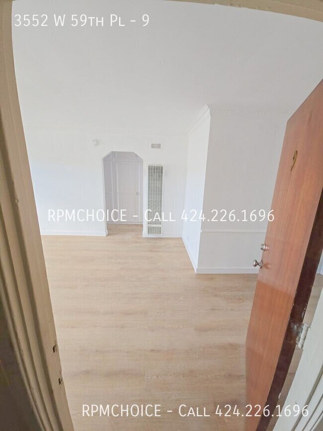 Building Photo - 3552 W 59th Pl