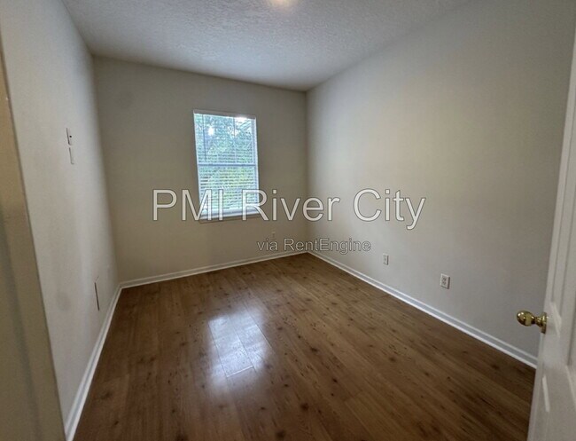 Building Photo - 8617 Ribbon Falls Ln