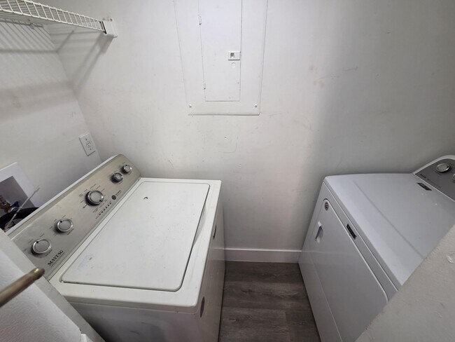 Building Photo - 12112 St.Andrews Pl