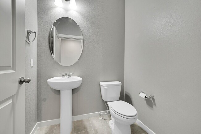 Building Photo - $2,995.00, 4 bedrooms, 2.5 baths with a bi...