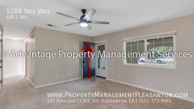 Building Photo - Single Story, 4 bed, 2 bath,  1196 sq ft home