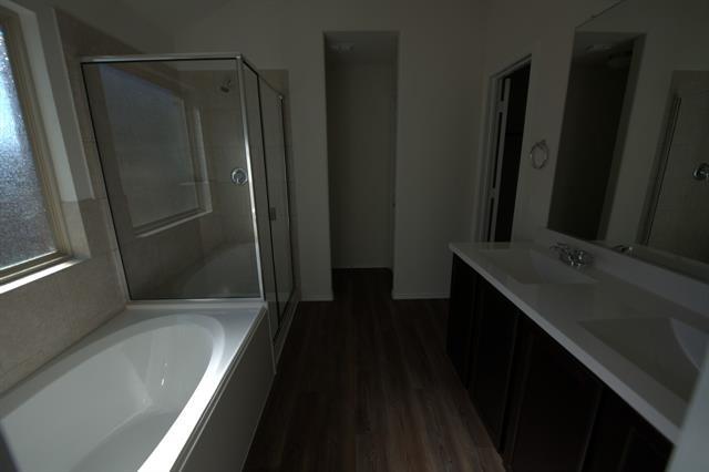 Building Photo - 1500 Acmite Ave