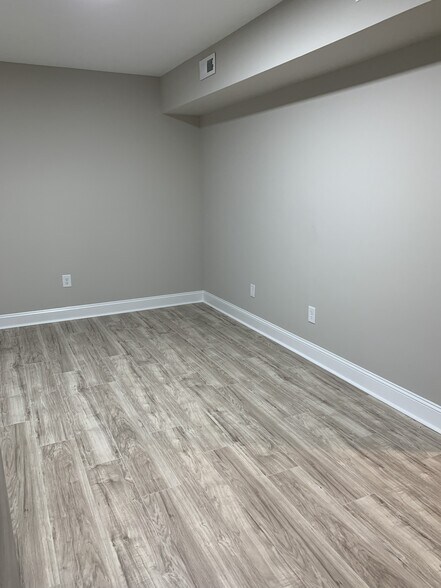 Kitchen/Living - 2824 Wyncote Dr