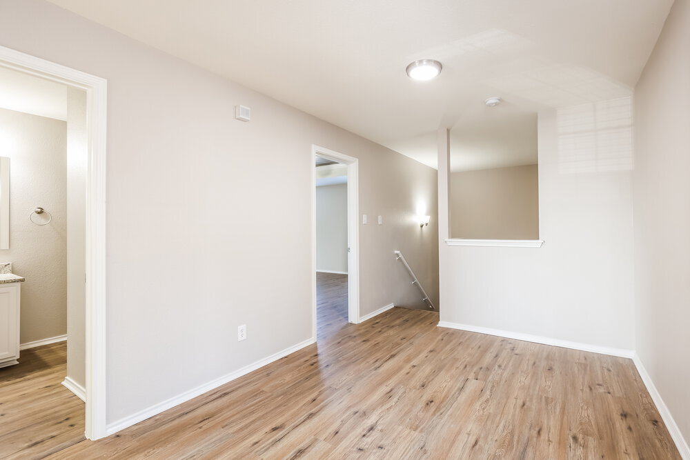 Building Photo - 1619 Spice Spg