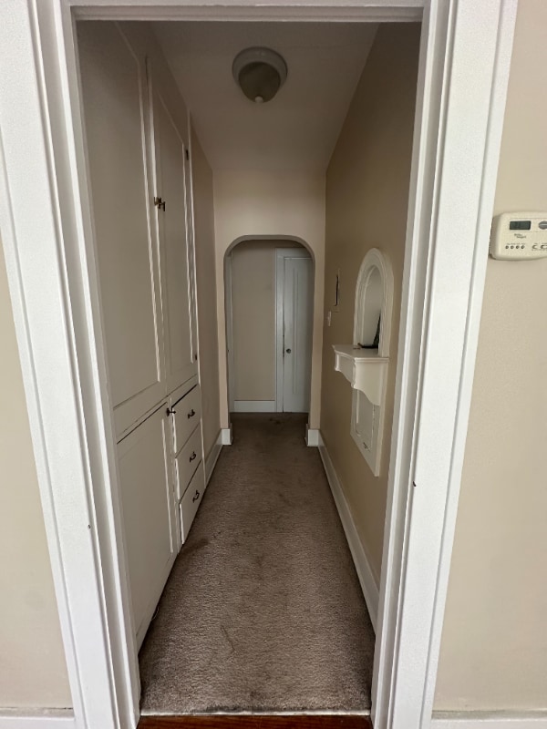 Building Photo - 529 Knowles St