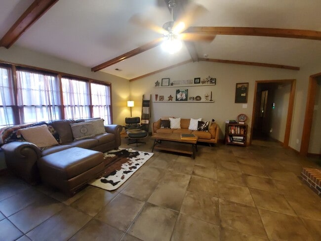 Building Photo - 5086 Rio Dosa Downs