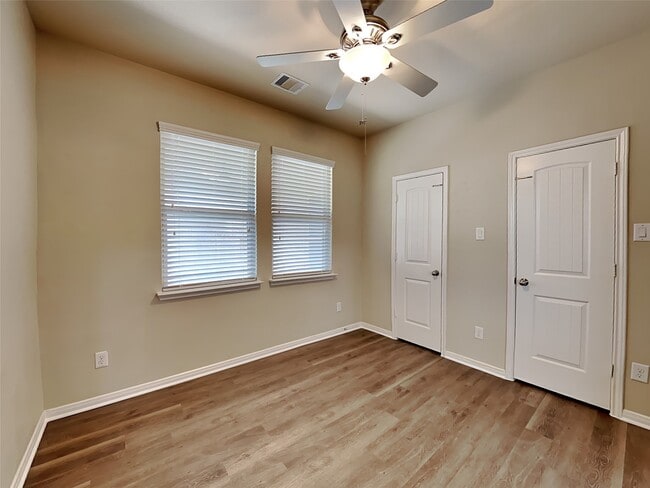 Building Photo - 7446 Durango Creek Dr