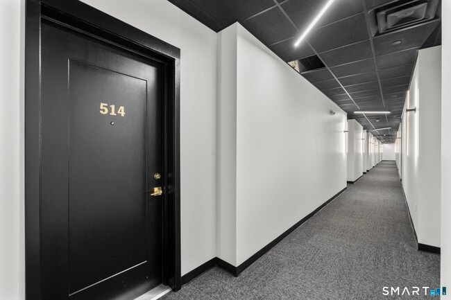 Building Photo - 480 Myrtle St