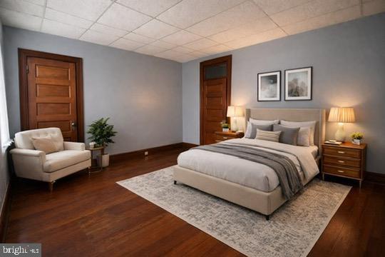 Building Photo - 10 E Main St