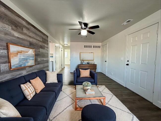 Building Photo - 1801 Parkway Blvd