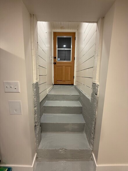 Building Photo - 5454 45th Ave SW