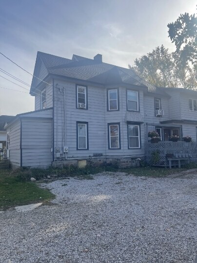 Building Photo - 4233 Holt Rd