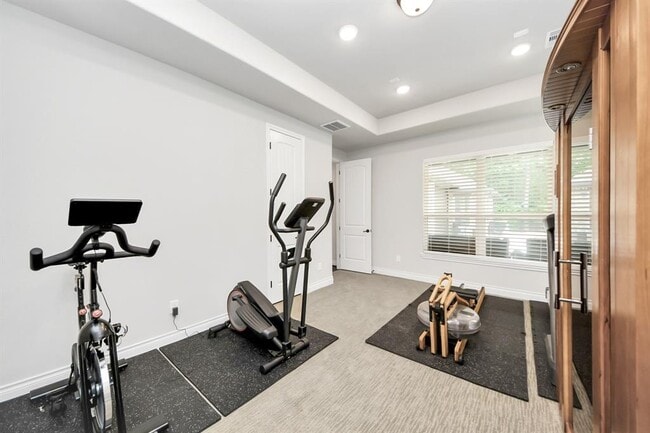 Building Photo - 130 Bighorn Rd