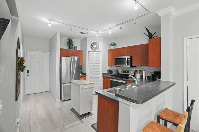 Building Photo - 2173 Tuscany Trace