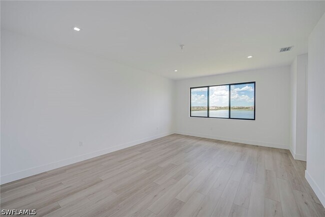 Building Photo - 4775 Quercia Dr