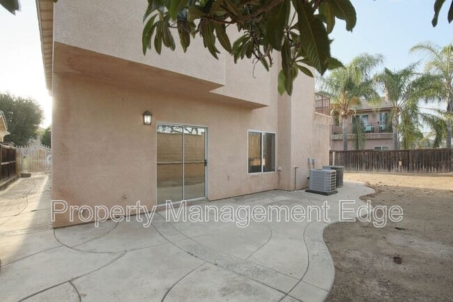 Building Photo - 37783 Sweet Magnolia Way