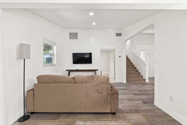 Building Photo - 14996 50th St S