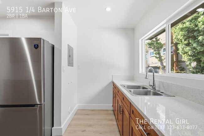 Building Photo - 5915 1/4 Barton Ave-