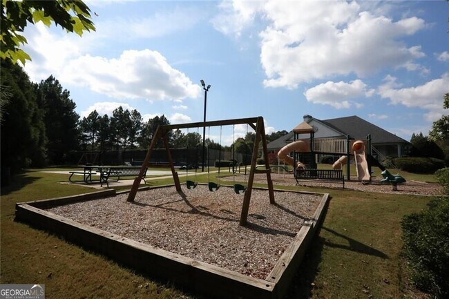 Building Photo - 8155 Cavendish Pl