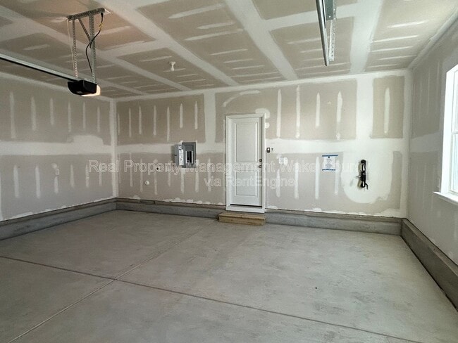 Building Photo - 381 Fosterton Cottage Wy